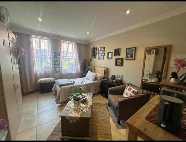 1 BEDROOM PROPERTY TO RENT IN NEWLANDS